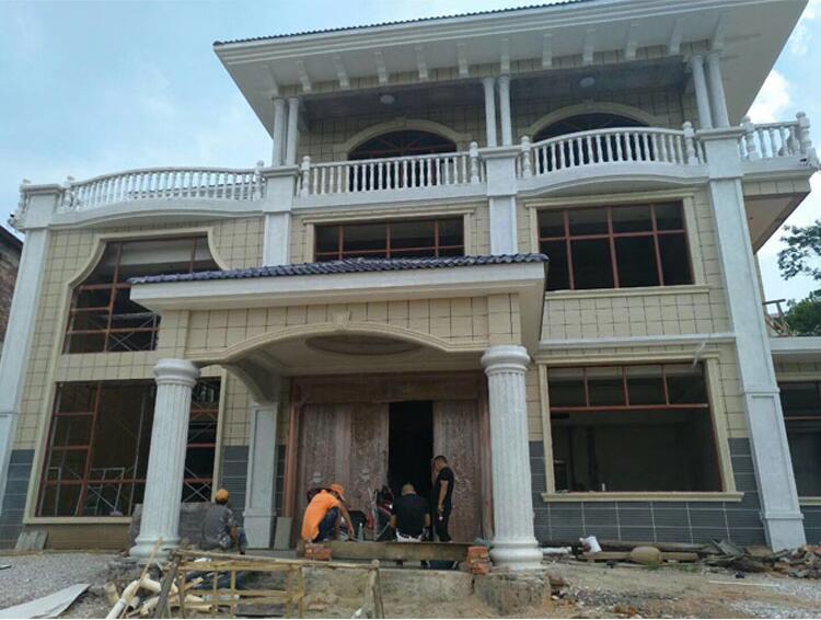 罗马柱模具现浇的罗马柱.jpg